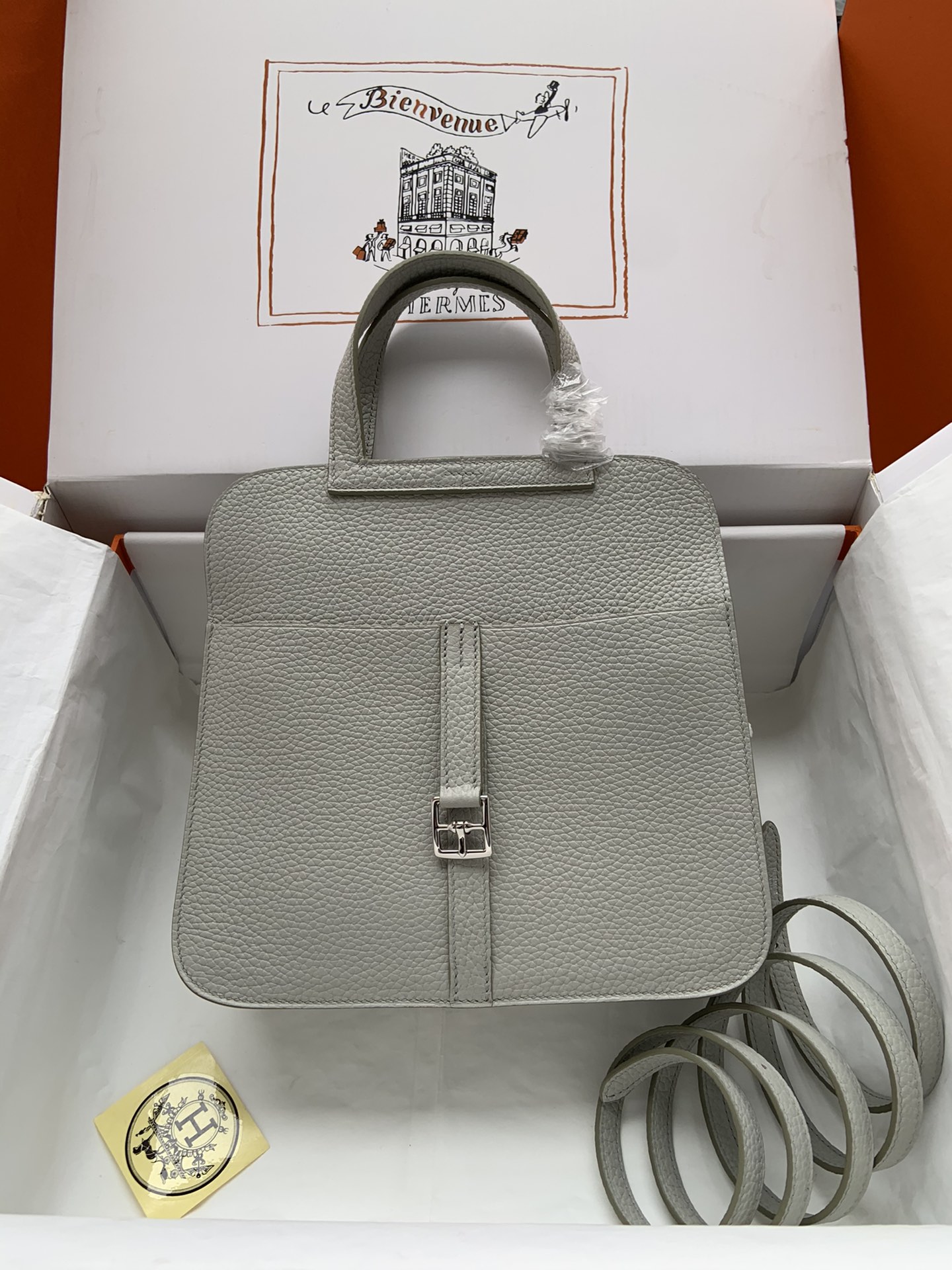 Hermes Halzan 25 Handbag Shoulder Bag In Gris Asphalte Clemence Leather